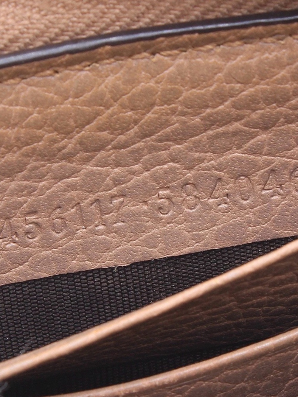 Gucci Taupe Pebbled Leather Zip Wallet with Gold GG - Picture 12 of 12